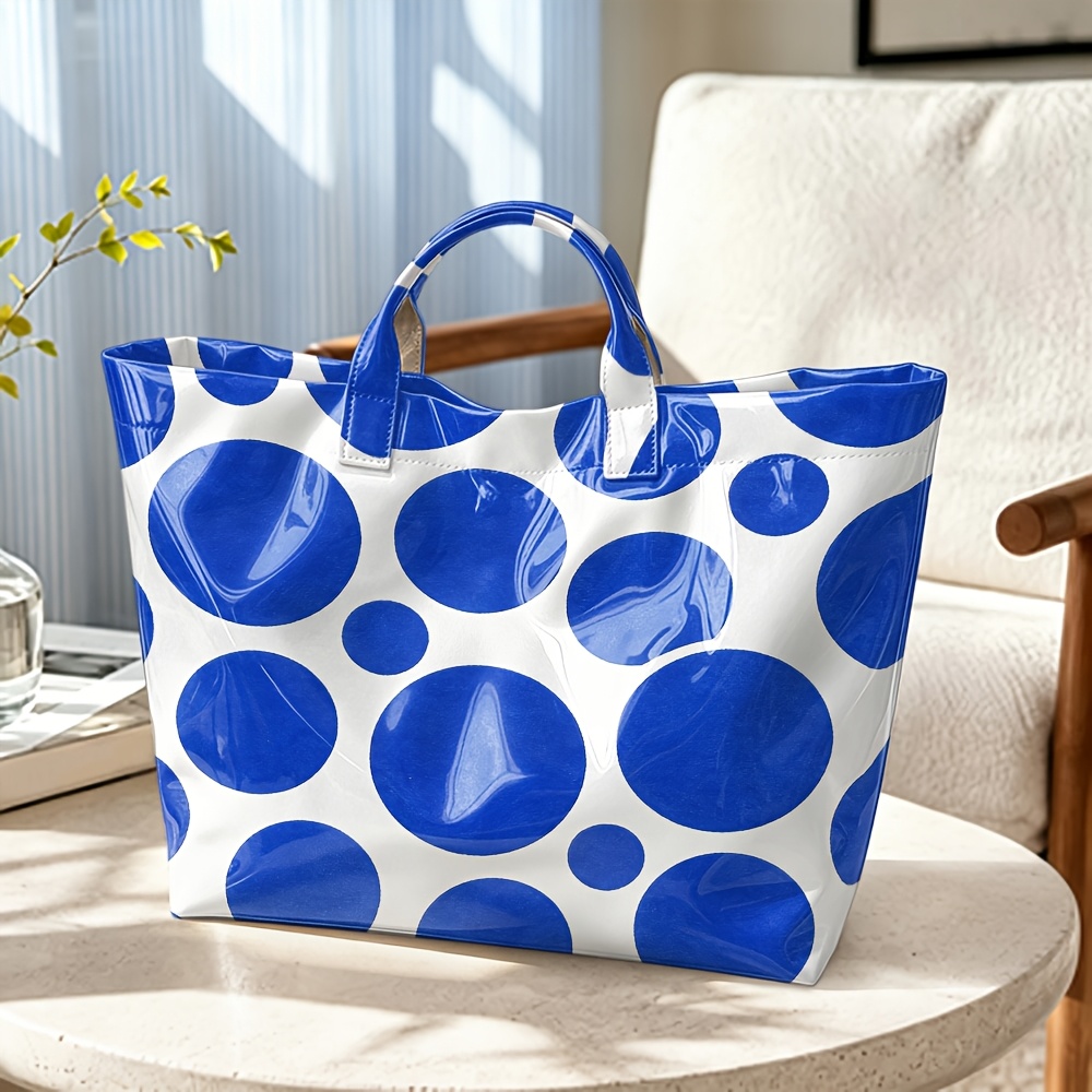 光沢のあるPVCトートバッグ、大きな水玉模様、マルチカラー、 - Structured Handbag Top Handle のレビューと価格