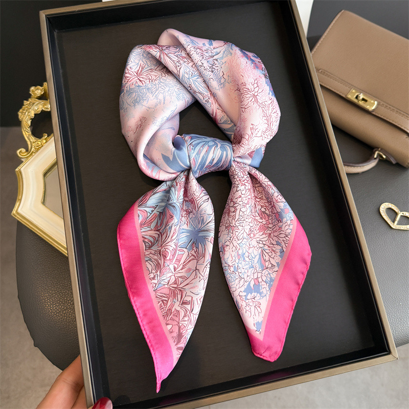高級デザインプリントスカーフ女性のためのシルクスカーフバンダ - Luxury Bags Expensive のレビューと価格