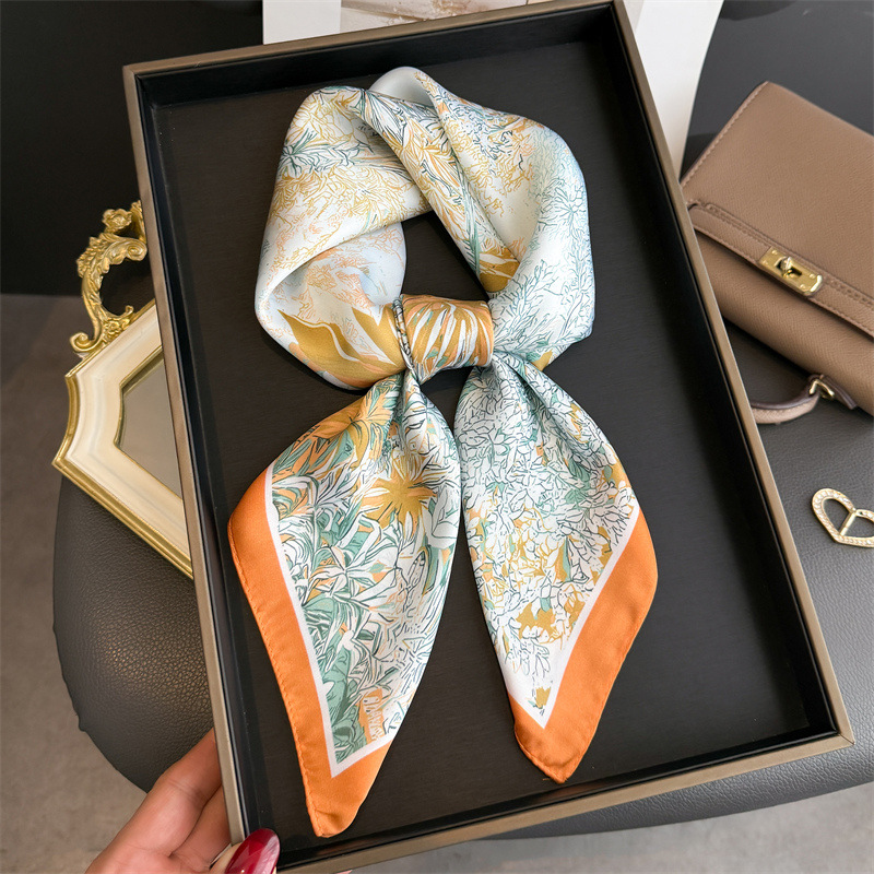 高級デザインプリントスカーフ女性のためのシルクスカーフバンダ - Luxury Bags Expensive のレビューと価格