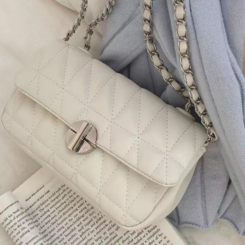 2026年新作、女性用、キルティング加工のチェーン付きフラッ - Luxury Quilted Bags のレビューと価格