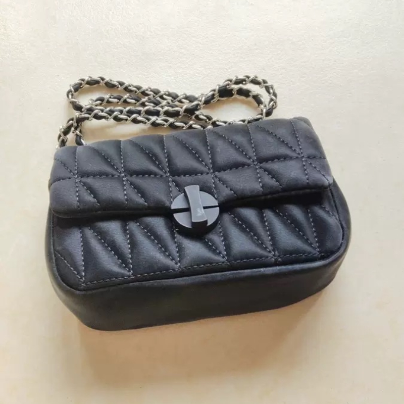 2026年新作、女性用、キルティング加工のチェーン付きフラッ - Luxury Quilted Bags のレビューと価格