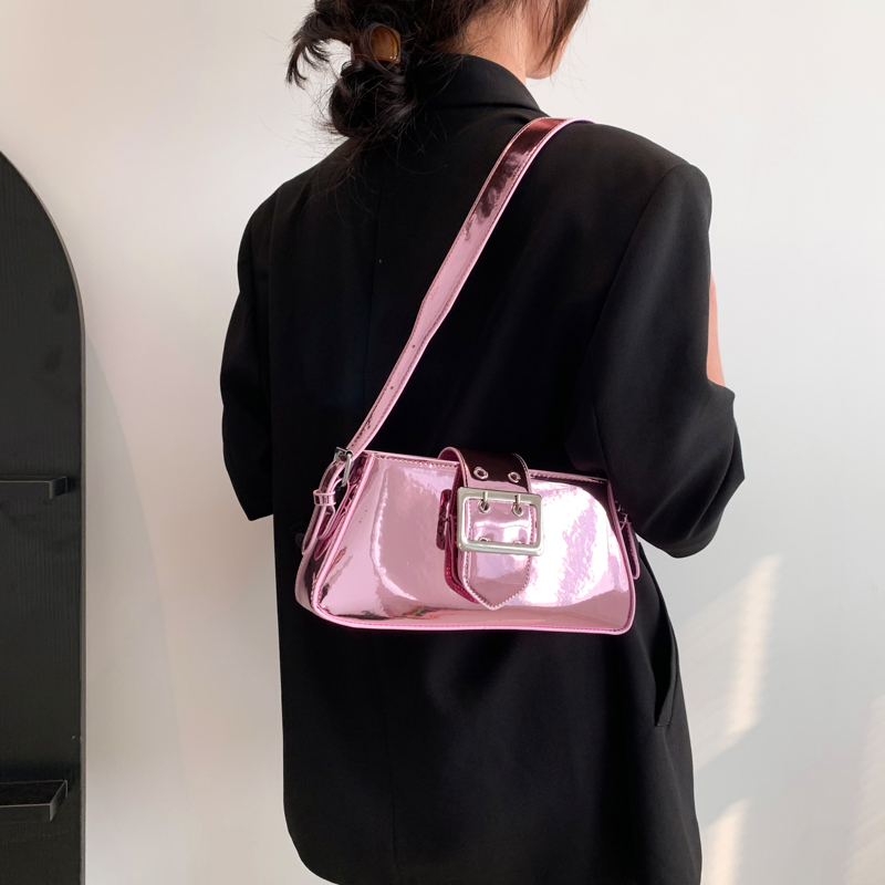 Y2kゴールド-女性のための裸の肩のハンドバッグ,小さな楕円 - Luxury Y2K Bags のレビューと価格