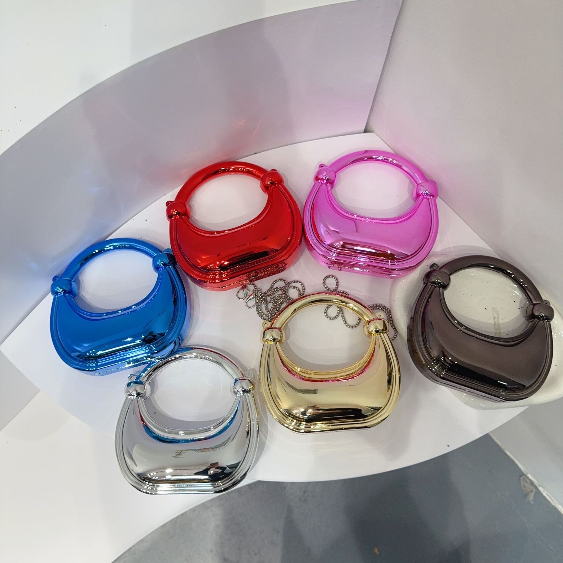 ミニゴールデンイブニングバッグ財布とハンドバッグ高級デザイナ - Shoulder Bag Slouchy のレビューと価格