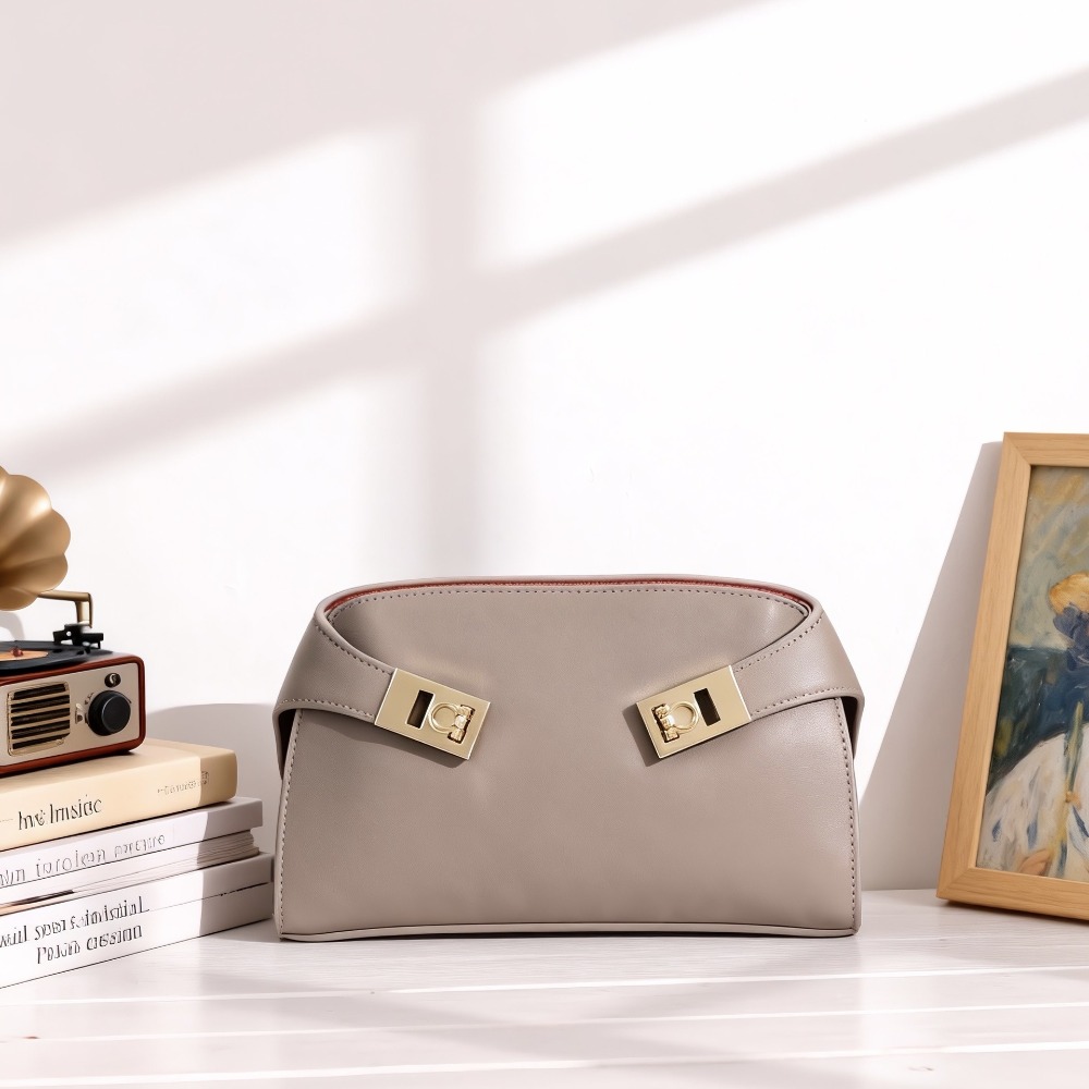 ニッチライトラグジュアリーハイエンドレディースシンプルショル - Luxury Bags No Logo のレビューと価格