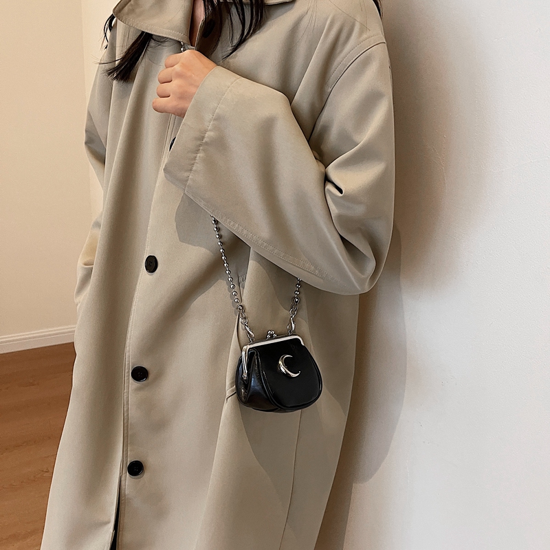 女性用ミニシルバークロスオーバーバッグ,女性用高級レザーハン - Luxury Y2K Bags のレビューと価格